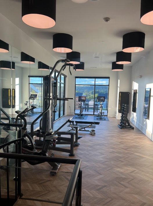 High-end gym facility training